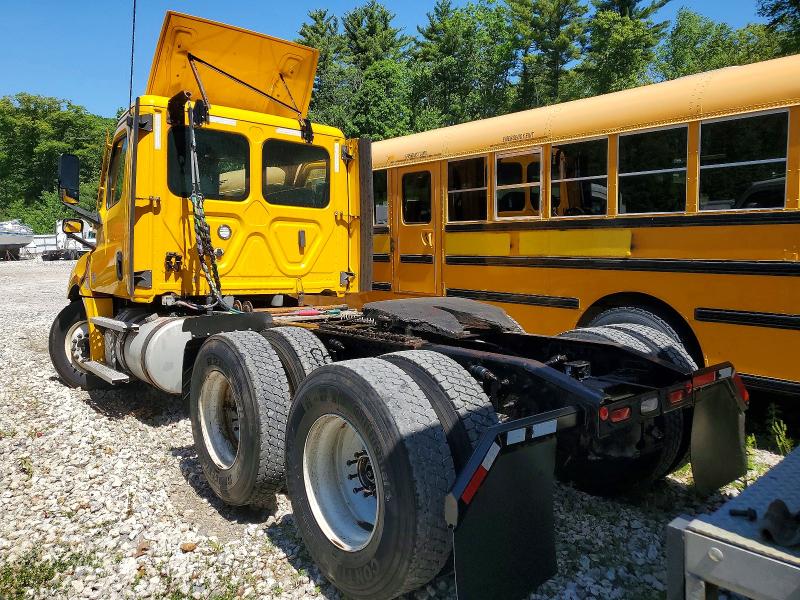 2022 Freightliner Cascadia 126 VIN 3AKJHLDV9NSMV8837 COPART salvage auction — FRONT END, MA - CERT OF TITLE-SALVAGE, sold $7,700 on 2026-07-08 (photo 3)