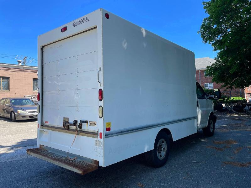 2014 Chevrolet Express VIN 1GB0G2CG8E1143526 COPART salvage auction — NORMAL WEAR, Me - Certificate Of Title (P), sold $1,700 on 2026-07-08 (photo 4)