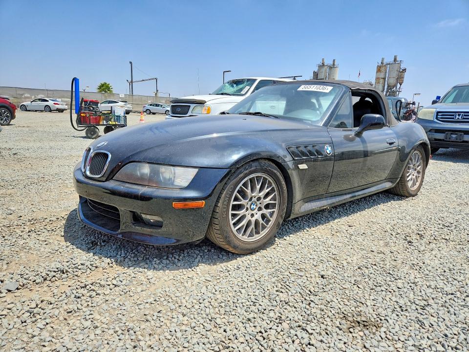 2000 BMW Z3 VIN WBACH3347YLF44012 — COPART salvage auction photo
