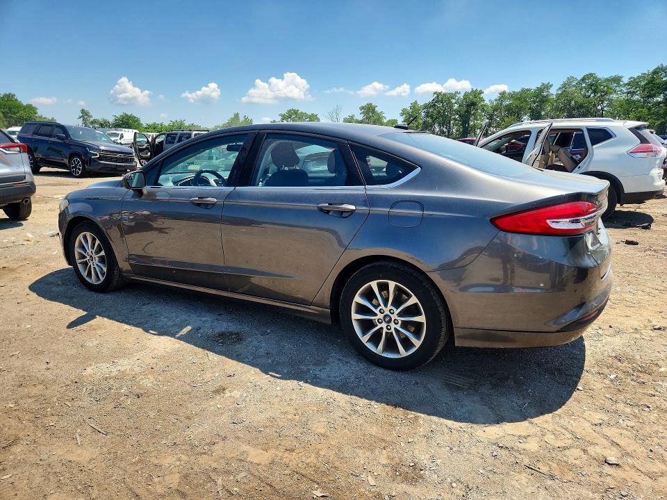2017 Ford Fusion VIN 3FA6P0HD4HR189301 COPART salvage auction — MINOR DENT/SCRATCHES, Md - Certificate Of Title, sold $1,000 on 2026-07-28 (photo 2)