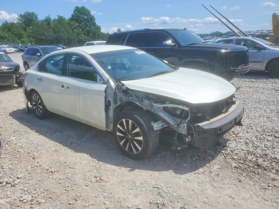 2017 Nissan Altima VIN 1N4AL3APXHC120669 COPART salvage auction — FRONT END, Tn - Salvage Certificate, sold $1,100 on 2026-07-02 (photo 4)