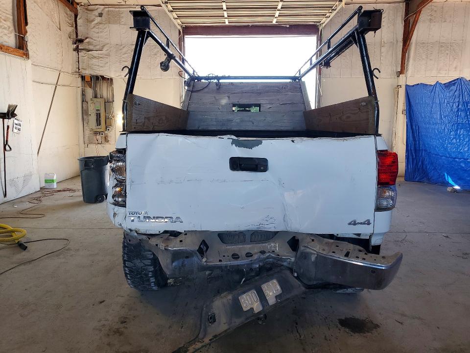 2011 Toyota Tundra VIN 5TFCY5F11BX012185 COPART salvage auction — REAR END, Ky - Cert Of Title-Salvage, sold $4,100 on 2026-07-27 (photo 6)
