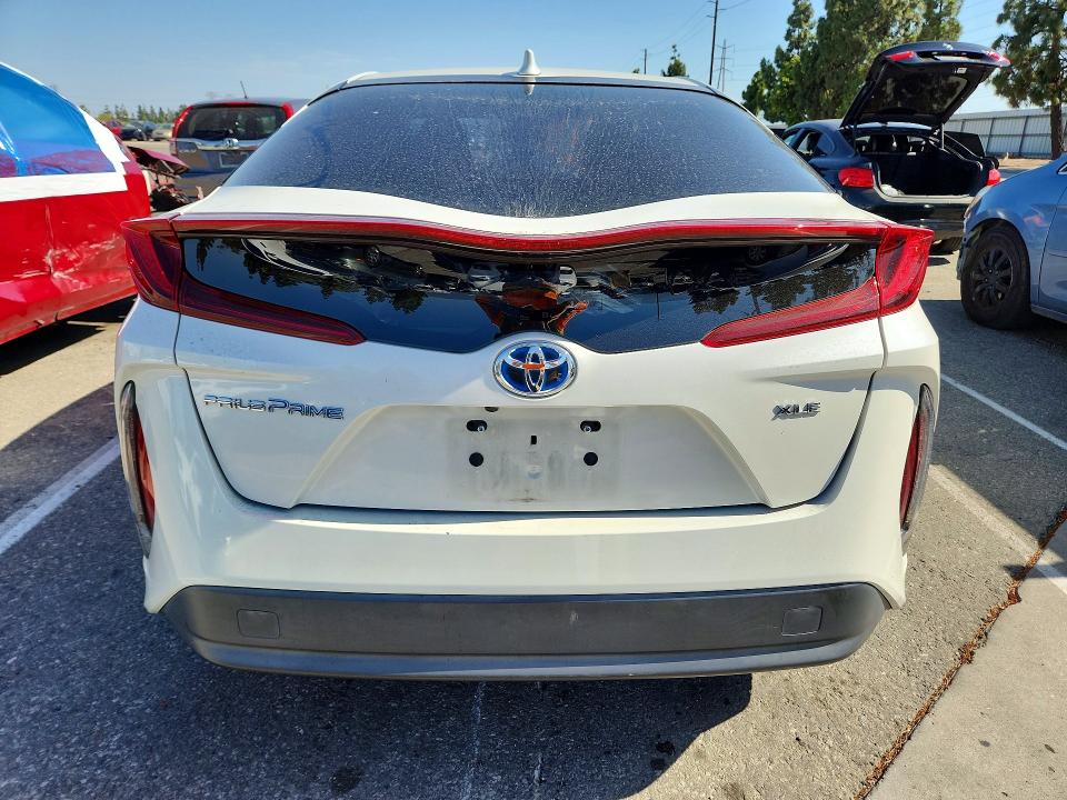 2020 Toyota Prius VIN JTDKARFP9L3163151 COPART salvage auction — FRONT END, CA - SALVAGE CERTIFICATE, sold $350 on 2026-07-21 (photo 6)