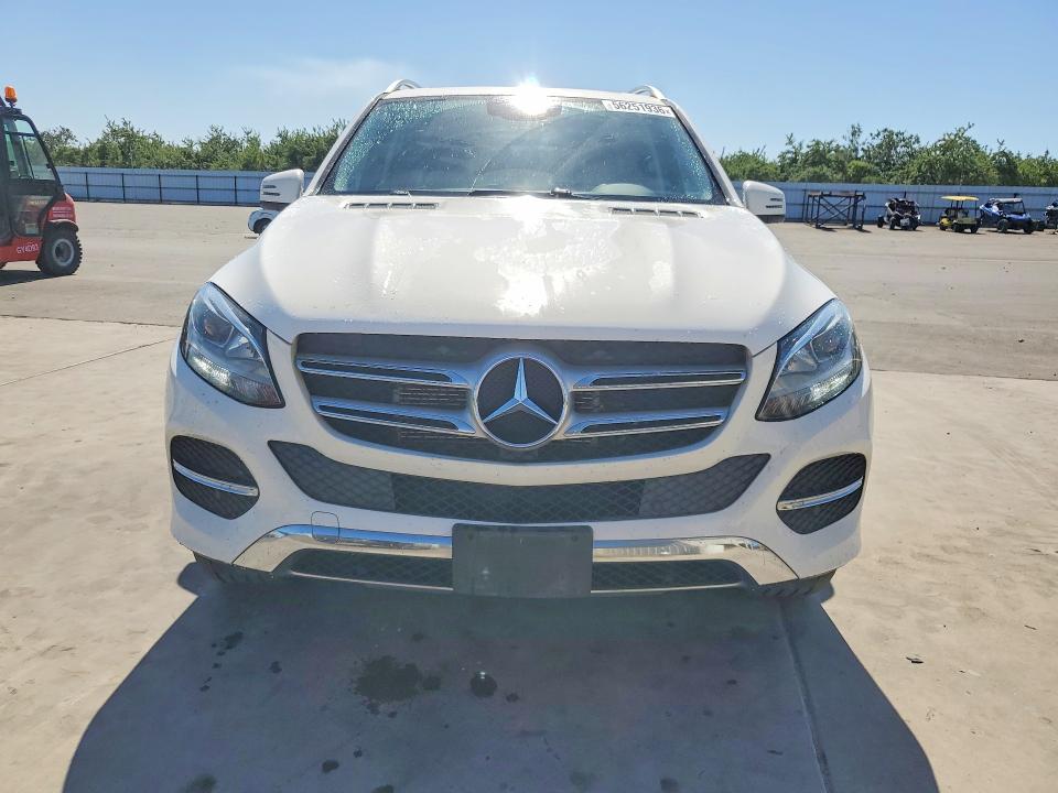 2017 Mercedes-benz Gle VIN 4JGDA6DB8HA814055 COPART salvage auction — MINOR DENT/SCRATCHES, Ca - Dis/Dlr/Exp Only Clean Title, sold $10,500 on 2026-08-27 (photo 5)