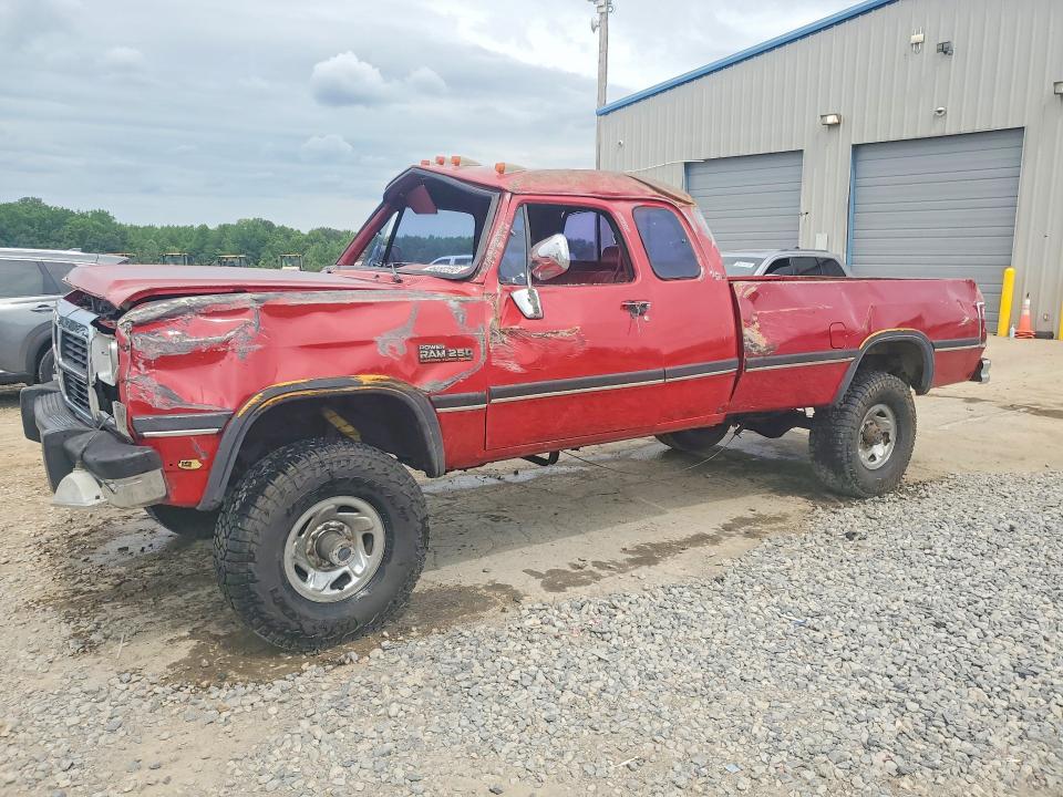 1992 Dodge D/w series VIN 3B7KM23C0NM541732 — COPART salvage auction photo