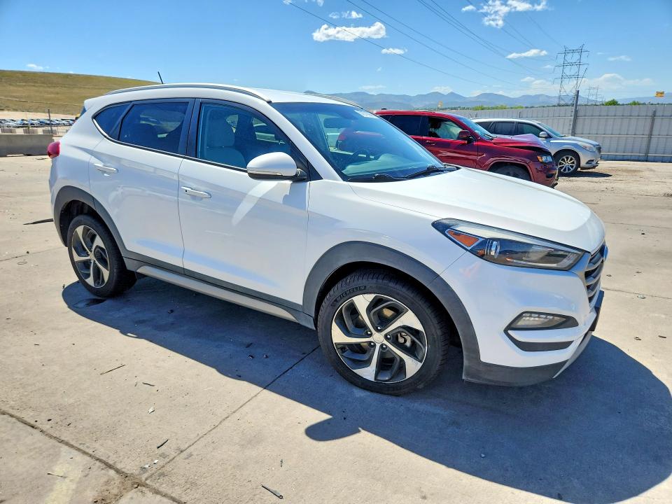 2017 Hyundai Tucson VIN KM8J3CA20HU355988 COPART salvage auction — REAR END, Co - Salvage Title, sold $2,800 on 2026-07-22 (photo 4)