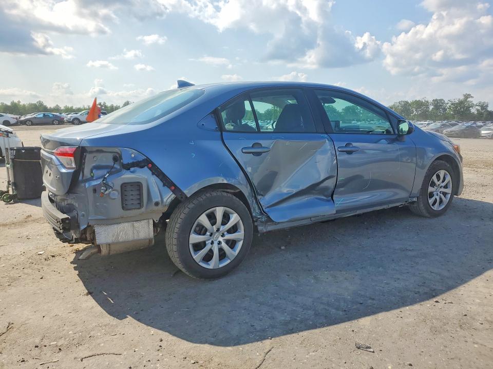 2022 Toyota Corolla VIN 5YFEPMAE7NP385802 COPART salvage auction — REAR END, VA - CERT OF TITLE - SALVAGE, sold $3,750 on 2026-07-29 (photo 3)