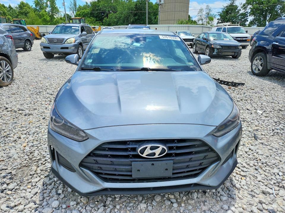 2019 Hyundai Veloster VIN KMHTG6AF3KU017669 COPART salvage auction — MINOR DENT/SCRATCHES, Mi - Dealer Only Clean Title (P), sold $6,100 on 2026-07-30 (photo 5)