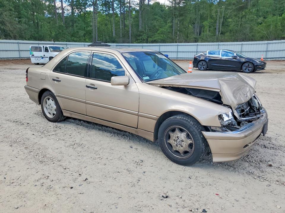 2000 Mercedes-benz C-klasse VIN WDBHA24G1YA849691 COPART salvage auction — FRONT END, Nc - Salvage Certificate Of Title, sold $675 on 2026-07-10 (photo 4)