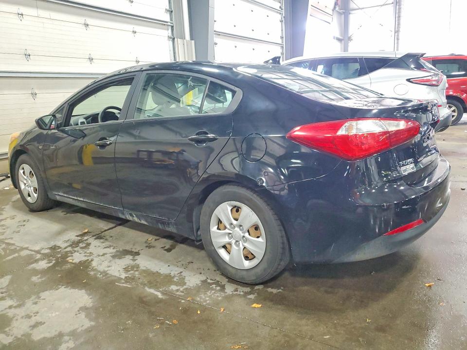2015 Kia Forte VIN KNAFK4A64F5376305 COPART salvage auction — REAR END, Mn - Cert Of Title-Prior Salvage, sold $225 on 2026-07-28 (photo 2)