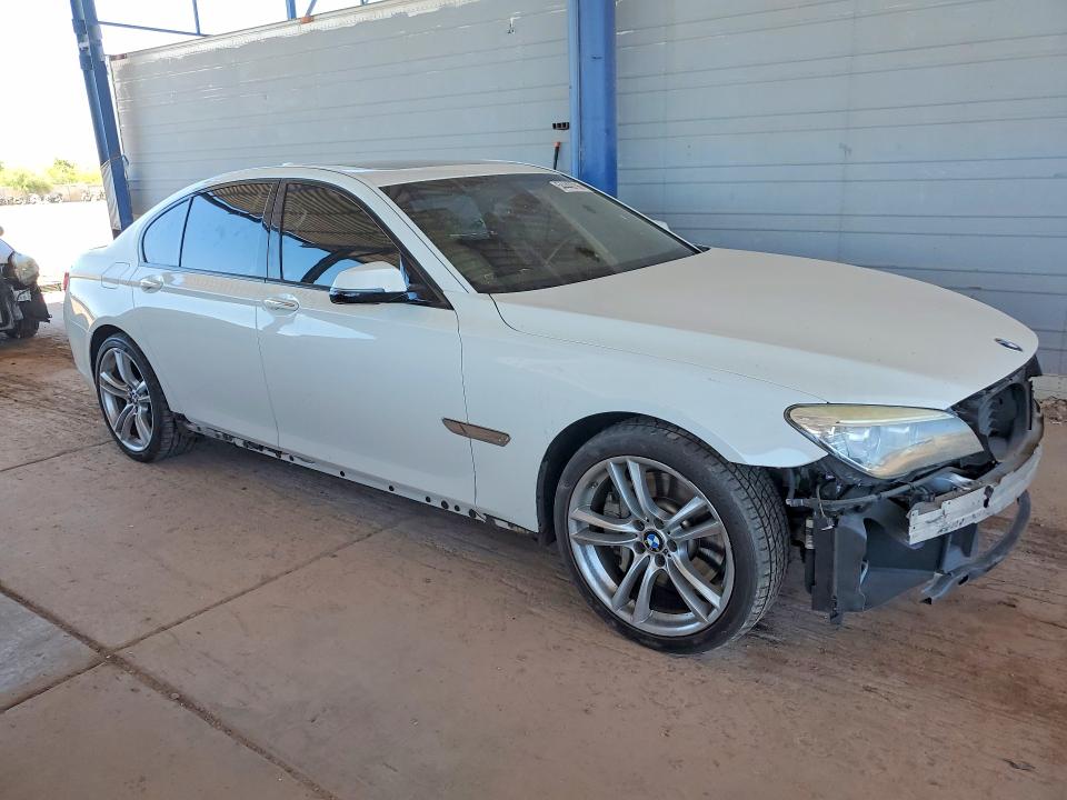 2014 BMW 7er VIN WBAYA8C51ED825077 COPART salvage auction — FRONT END, Az - Cert Of Title - Salvage, sold $550 on 2026-07-21 (photo 4)