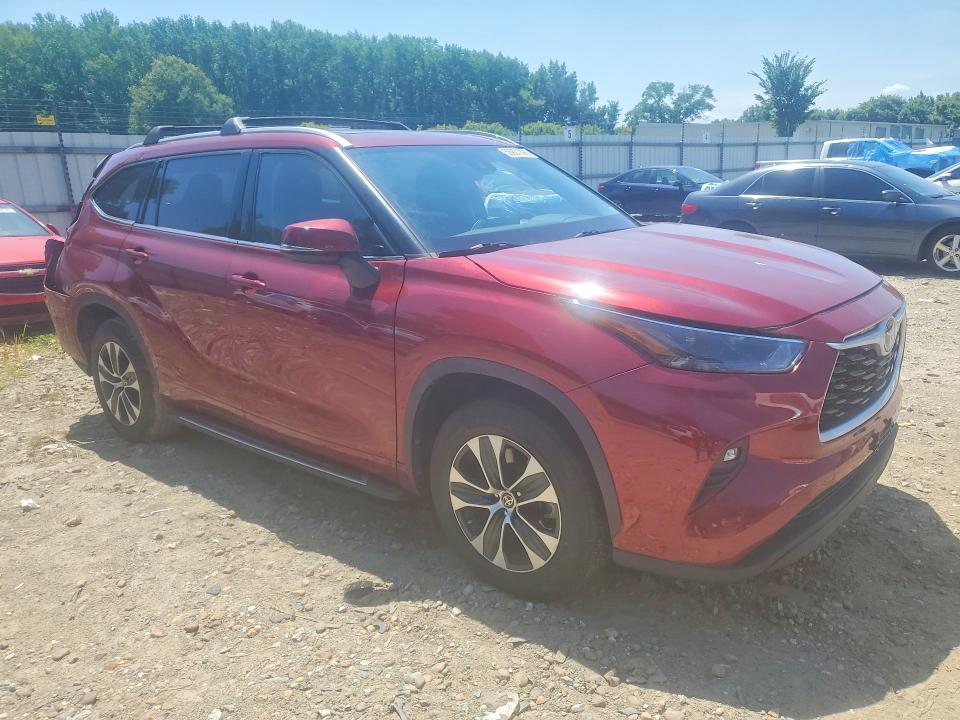 2022 Toyota VIN 5TDGARAH2NS513405 COPART salvage auction — REAR END, Va - Cert Of Title - Salvage, sold $175 on 2026-07-21 (photo 4)