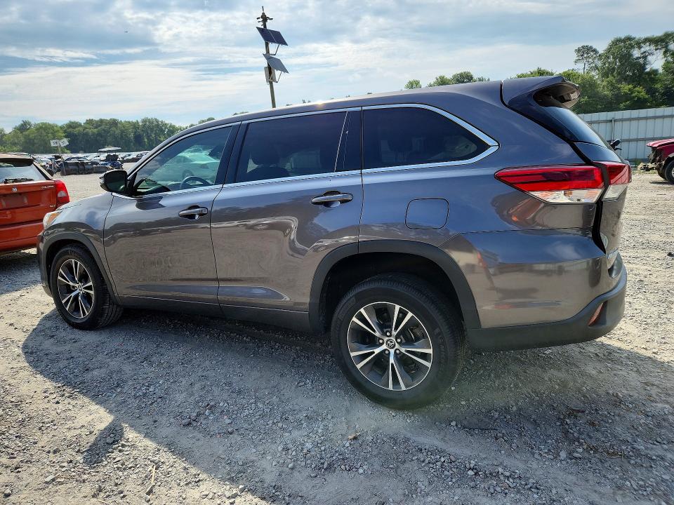 2017 Toyota Highlander VIN 5TDZZRFH1HS218066 COPART salvage auction — SIDE, Sc - Cert Of Title-Salvage, sold $6,800 on 2026-07-14 (photo 2)