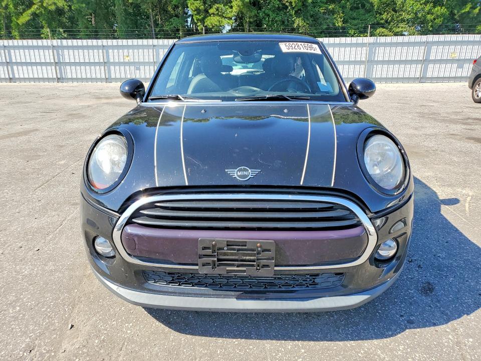 2019 Mini Cooper VIN WMWXP5C50K2H96187 COPART salvage auction — SIDE, Nc - Salvage Certificate Of Title, sold $275 on 2026-08-11 (photo 5)