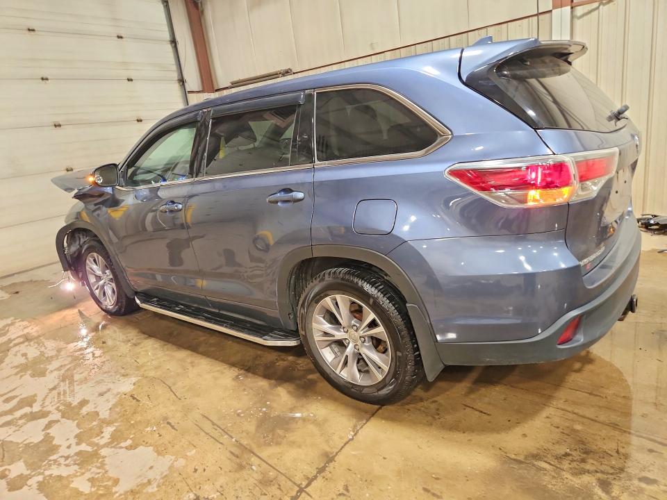 2015 Toyota Highlander VIN 5TDBKRFH6FS216252 COPART salvage auction — FRONT END, Pa - Certificate Of Salvage, sold $1,600 on 2026-07-10 (photo 2)