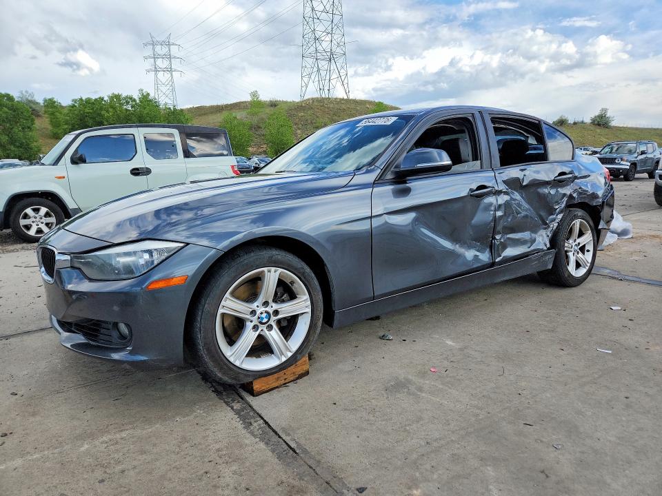 2013 BMW 3er VIN WBA3A5C51DF602856 COPART salvage auction — SIDE, CO - PUBLIC - SALVAGE TITLE, sold $825 on 2026-08-03 (photo 1)