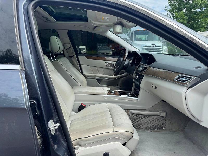 2016 Mercedes-benz E-class VIN WDDHF8JB5GB185229 COPART salvage auction — MINOR DENT/SCRATCHES, WV - CERTIFICATE OF TITLE, sold $5,700 on 2026-07-29 (photo 7)
