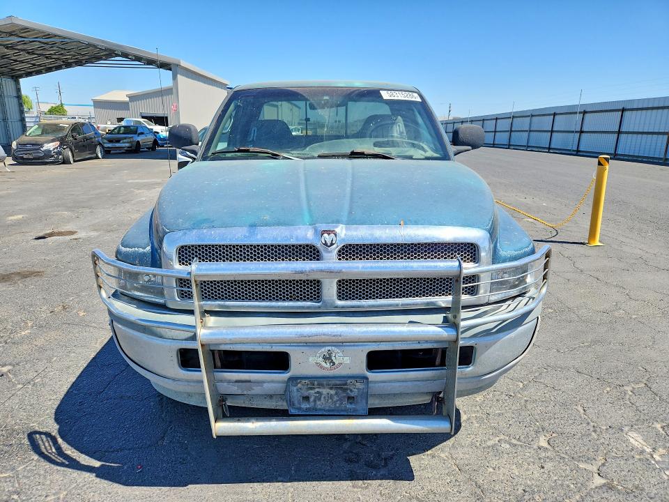 1999 Dodge Ram 1500 VIN 3B7HC12Y2XG195186 COPART salvage auction — MINOR DENT/SCRATCHES, CA - DIS/DLR/EXP ONLY CLEAN TITLE, sold $475 on 2026-07-02 (photo 5)