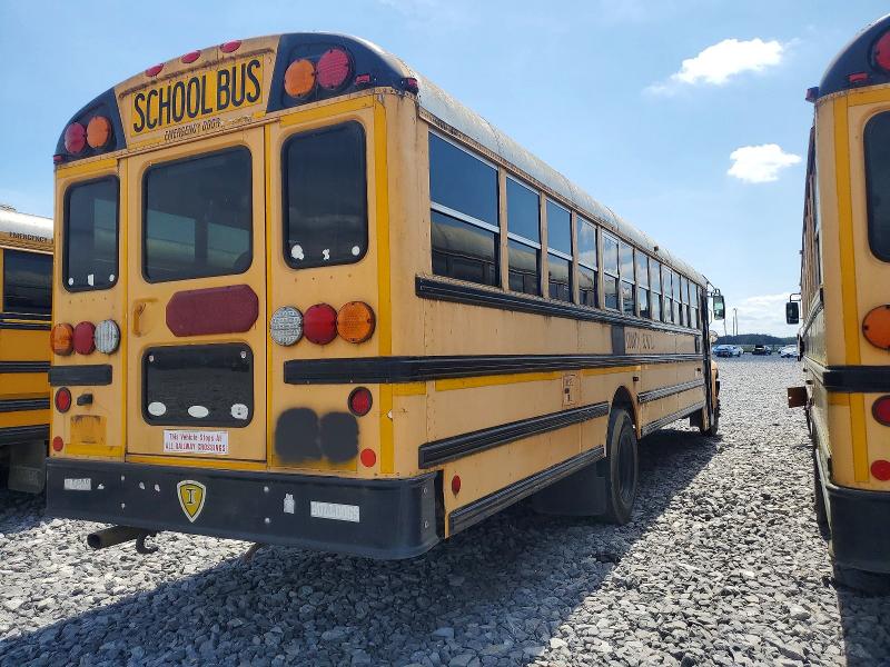 2007 Ic corporation All other VIN 4DRBUAANX7B504742 COPART salvage auction — NORMAL WEAR, Ga - Certificate Of Title (P), sold $725 on 2026-07-16 (photo 4)