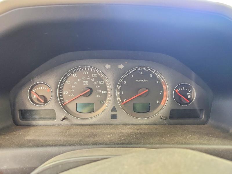 2004 Volvo Xc70 VIN YV1SZ59H841136424 COPART salvage auction — VANDALISM, Mn - Certificate Of Title, sold $2,400 on 2026-07-28 (photo 9)