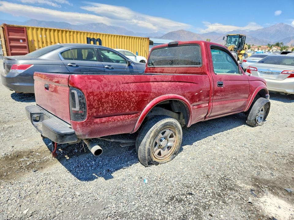 2004 Toyota Tacoma VIN 5TENL42N64Z402222 COPART salvage auction — FRONT END, Ca - Salvage Certificate, sold $975 on 2026-07-08 (photo 3)