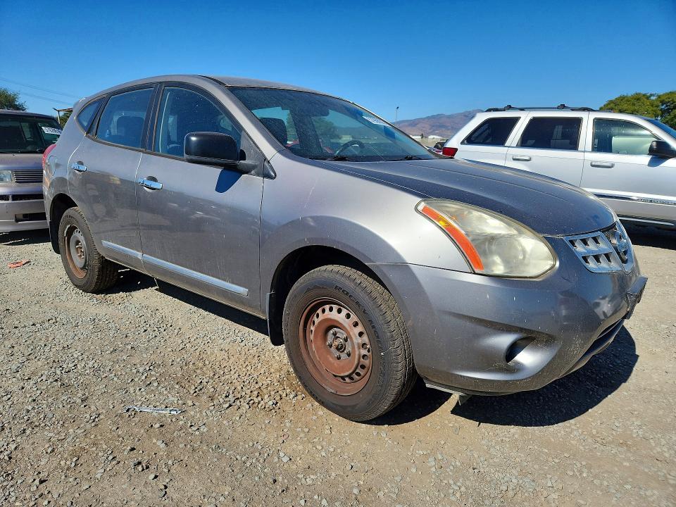 2012 Nissan Rogue VIN JN8AS5MV8CW394869 COPART salvage auction — MINOR DENT/SCRATCHES, Ca - App For Dup Clean Or Ac, sold $425 on 2026-07-31 (photo 4)