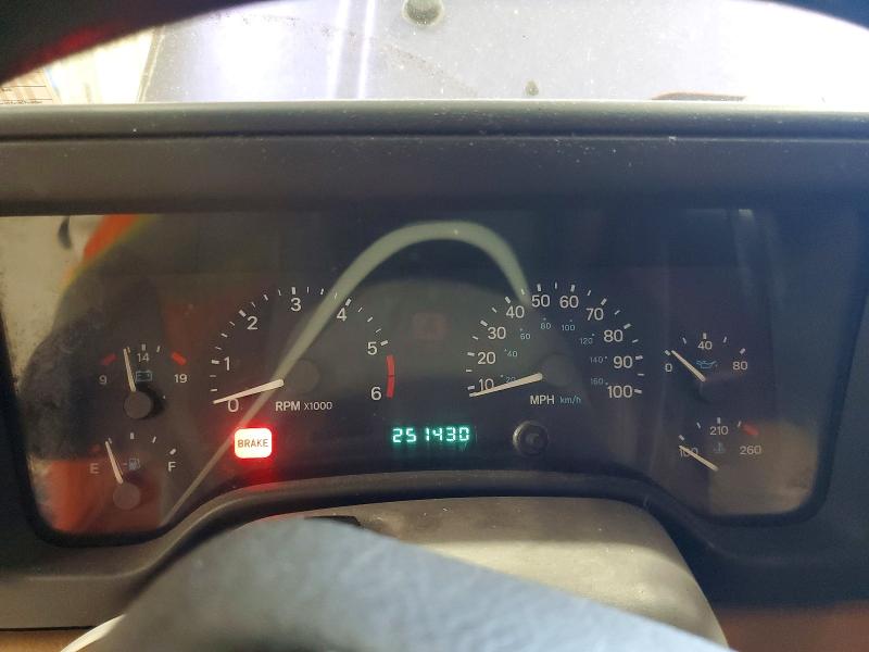 1997 Jeep Wrangler / VIN 1J4FY19SXVP538954 COPART salvage auction — NORMAL WEAR, Va - Certificate Of Title, sold $725 on 2026-07-09 (photo 9)