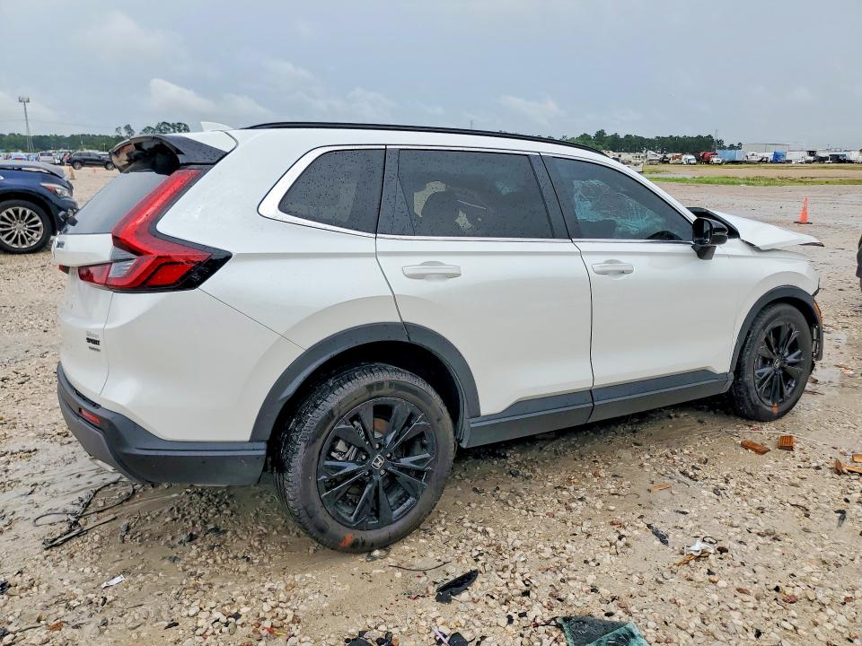 2024 Honda Cr-v VIN 7FARS6H93RE070666 COPART salvage auction — FRONT END, Tx - Nonrepairable Title, sold $5,100 on 2026-07-17 (photo 3)