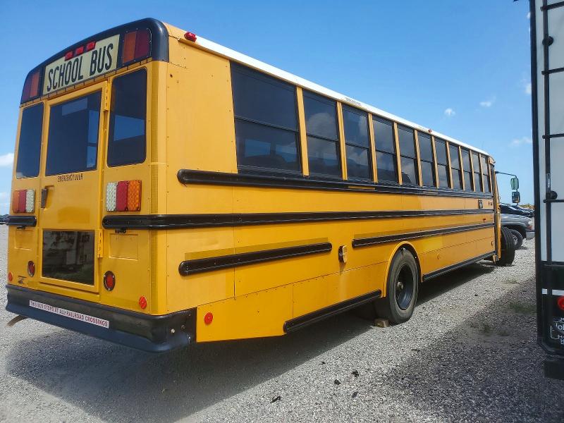 2017 Freigliner VIN 4UZABRDT4HCHW0223 COPART salvage auction — FRONT END, TX - SALVAGE VEHICLE TITLE, sold $150 on 2026-07-09 (photo 4)