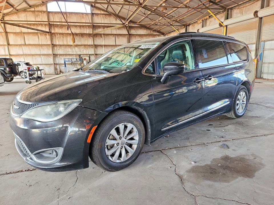 2017 Chrysler VIN 2C4RC1BG0HR613297 COPART salvage auction — FRONT END, Az - Certificate Of Title, sold $3,650 on 2026-07-20 (photo 1)