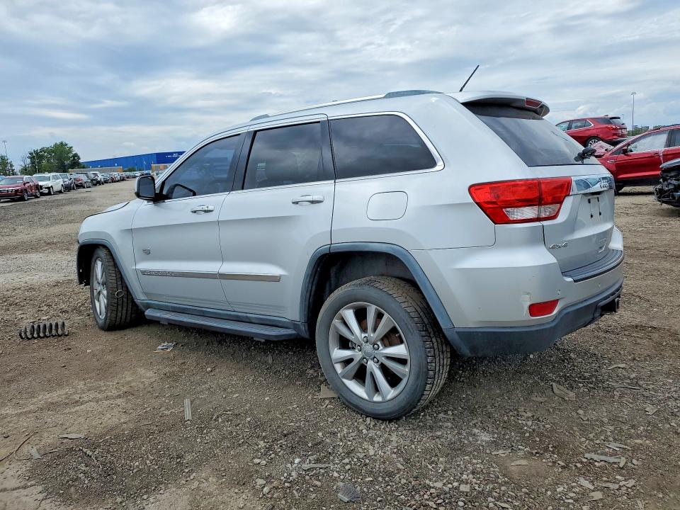2011 Jeep Grand cherokee VIN 1J4RR4GG7BC678683 COPART salvage auction — FRONT END, Mi - Certificate Of Title, sold $325 on 2026-07-02 (photo 2)