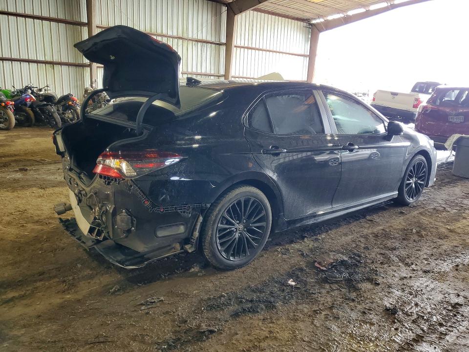 2022 Toyota Camry solara VIN 4T1T31AK7NU032594 COPART salvage auction — REAR END, Tx - Salvage Vehicle Title, sold $10,700 on 2026-08-06 (photo 3)