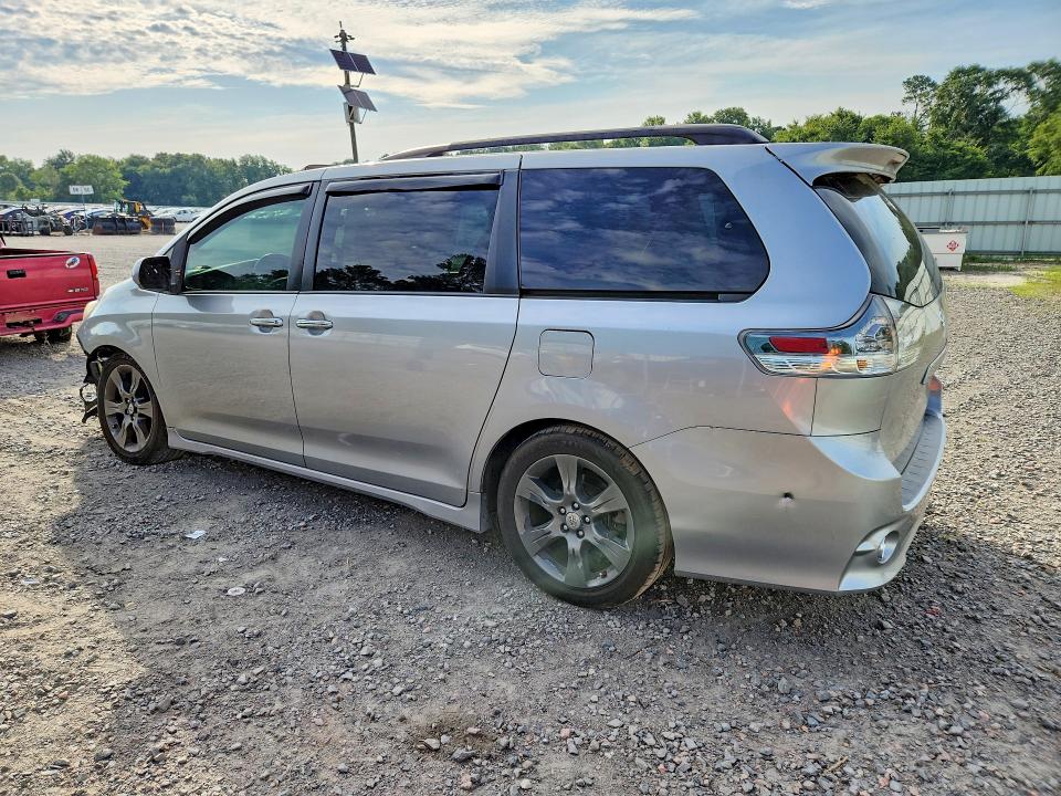 2016 Toyota Sienna VIN 5TDXK3DC2GS728019 COPART salvage auction — FRONT END, Ga - Cert Of Title-Salvage, sold $175 on 2026-07-21 (photo 2)