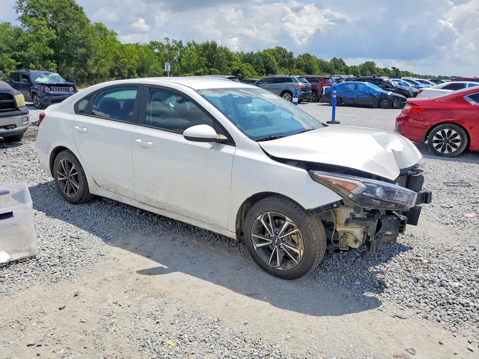 2023 Kia VIN 3KPF24AD3PE595425 COPART salvage auction — FRONT END, Tx - Salvage Vehicle Title, sold $125 on 2026-07-20 (photo 4)