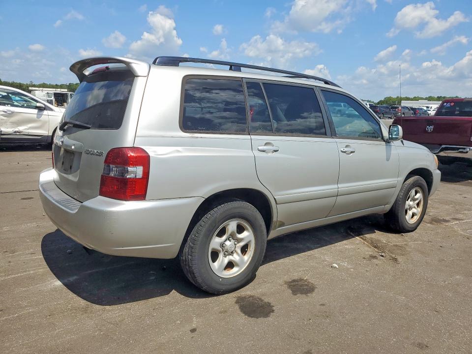 2006 Toyota Highlander VIN JTEDD21AX60147472 COPART salvage auction — MINOR DENT/SCRATCHES, Fl - Certificate Of Title, sold $1,250 on 2026-07-12 (photo 3)