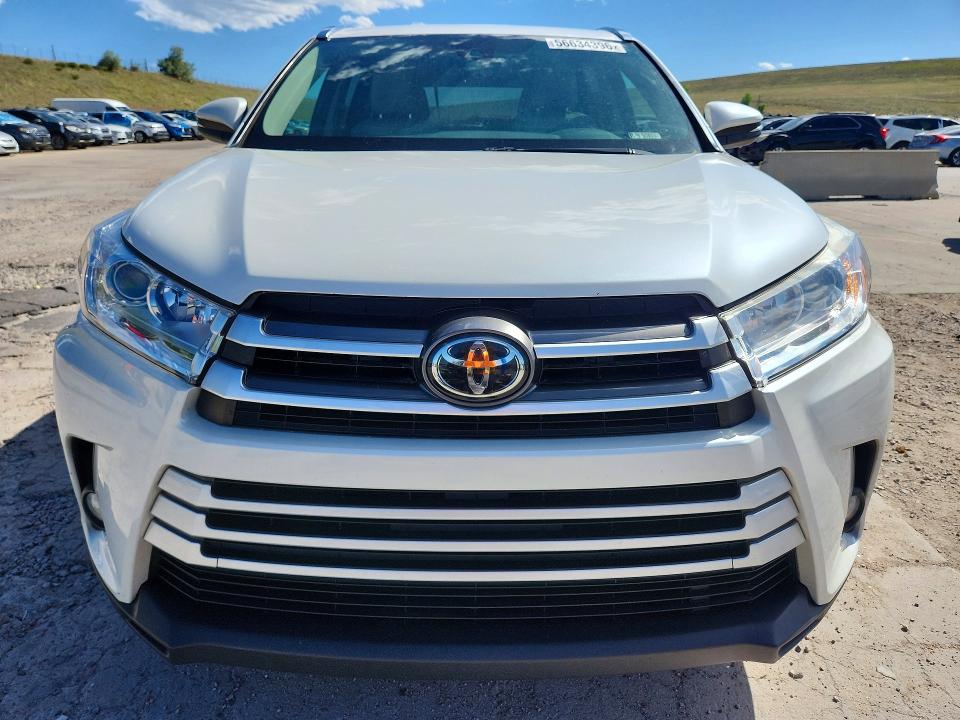 2017 Toyota VIN 5TDJZRFH0HS382731 COPART salvage auction — REAR END, Tn - Salvage Certificate, sold $10,900 on 2026-07-13 (photo 5)