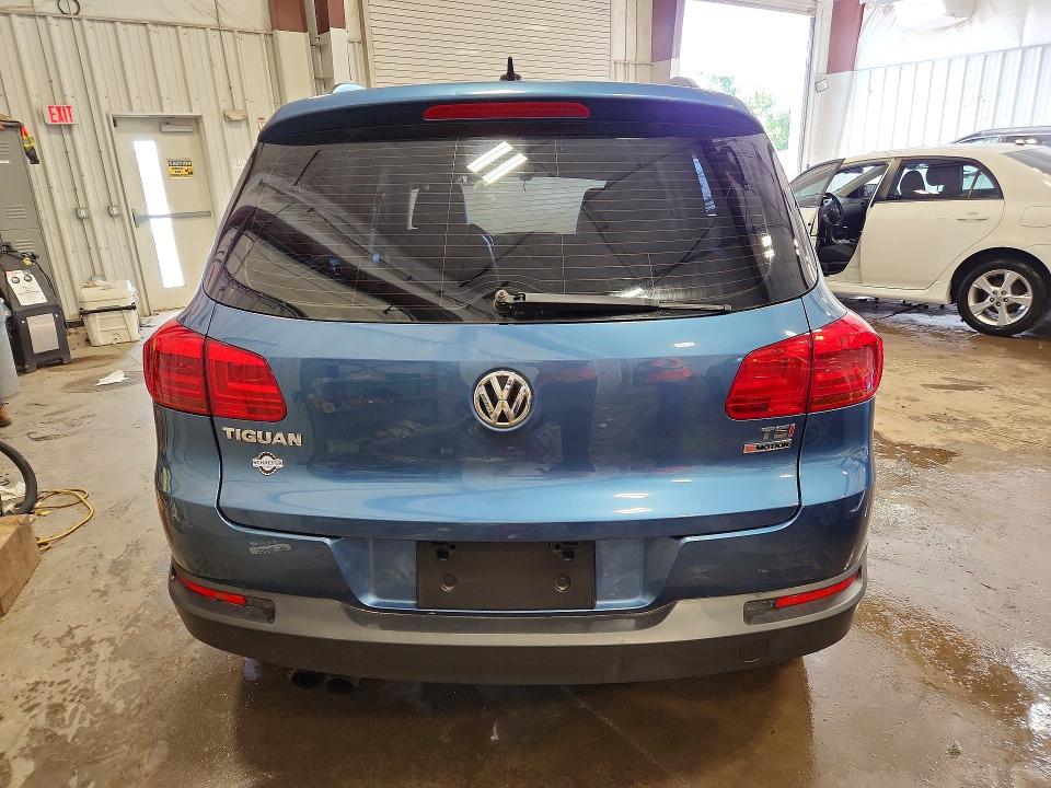 2017 Volkswagen Tiguan VIN WVGBV7AX3HK023718 COPART salvage auction — FRONT END, Wi - Junked Vehicle Bill Of Sale, sold $875 on 2026-07-20 (photo 6)
