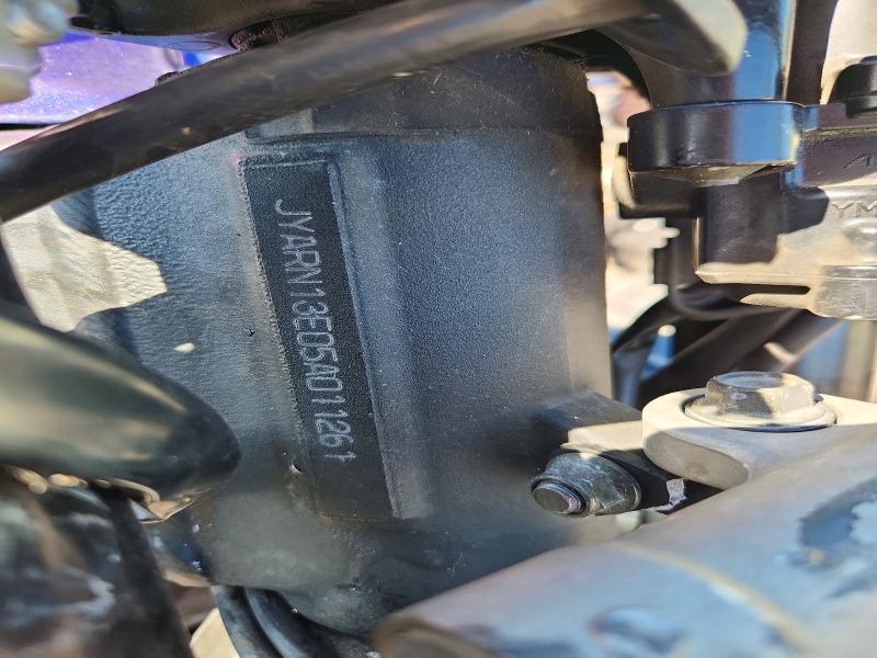 2005 Yamaha Yzfr1 VIN JYARN13E05A011261 COPART salvage auction — FRONT END, IL - SALVAGE CERTIFICATE, sold $950 on 2026-07-27 (photo 9)