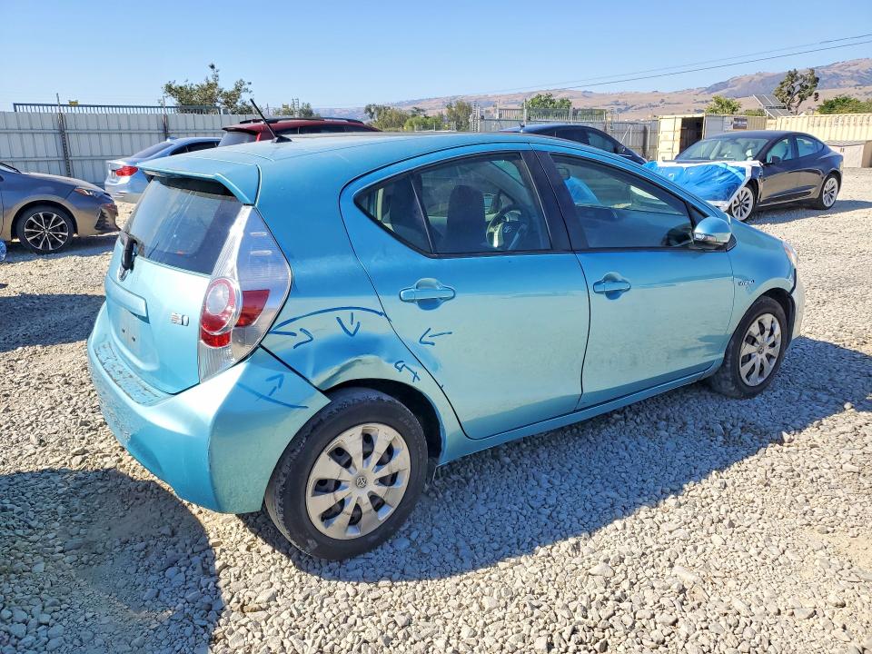 2013 Toyota Prius c VIN JTDKDTB38D1053597 COPART salvage auction — REAR END, Ca - Non-Repairable Vehicle Cert, sold $1,600 on 2026-07-14 (photo 3)