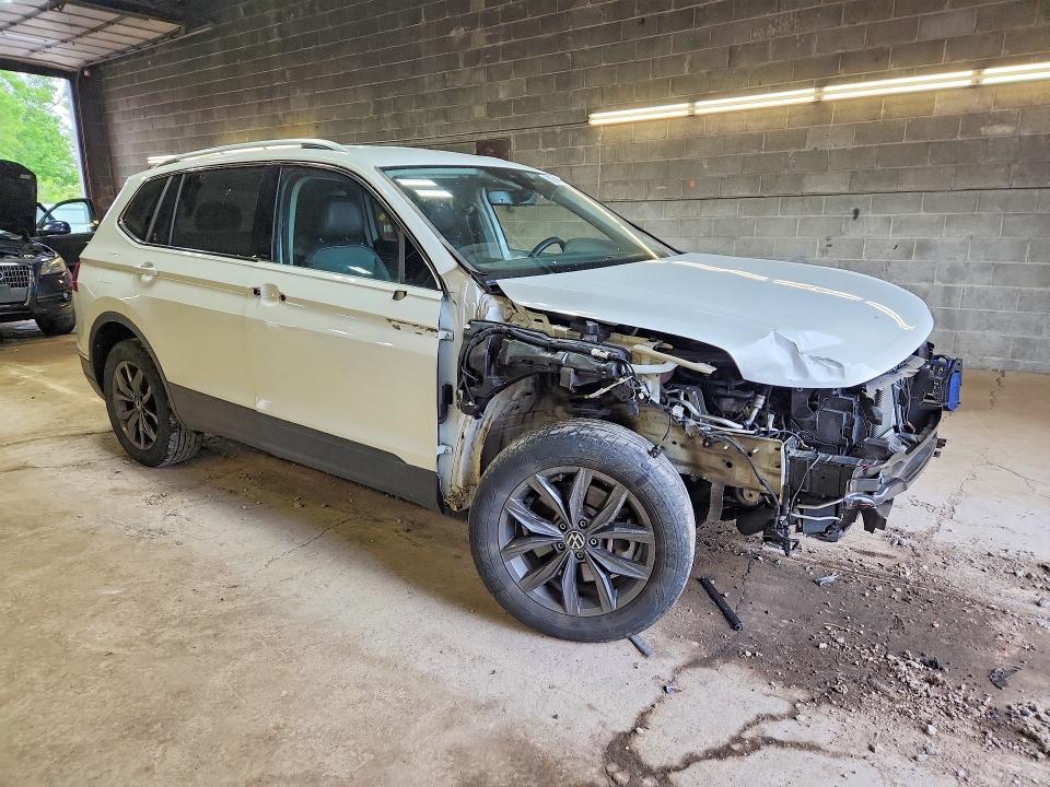 2022 Volkswagen Tiguan VIN 3VV2B7AX7NM126711 COPART salvage auction — FRONT END, Ny - Mv-907A Salvage Certificate, sold $8,300 on 2026-07-06 (photo 4)