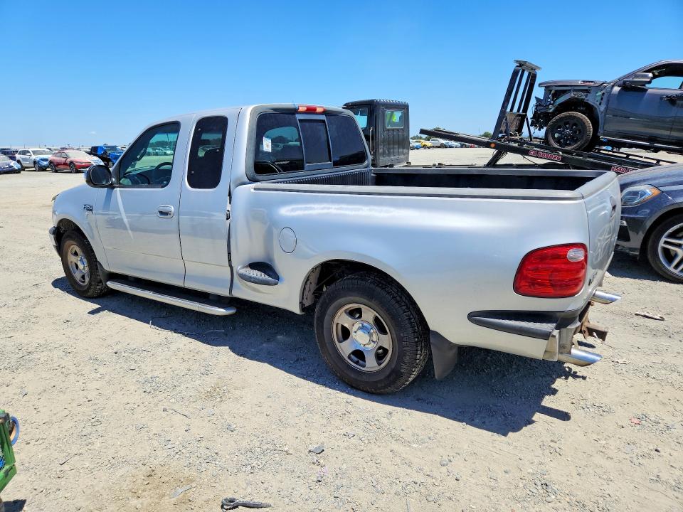 2001 Ford F-150 lightning VIN 1FTRX07W81KF83825 COPART salvage auction — REAR END, Ca - Salvage Certificate, sold $1,650 on 2026-07-09 (photo 2)