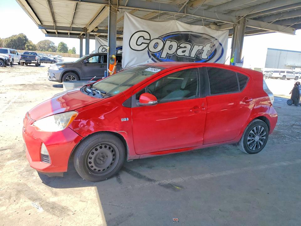 2014 Toyota Prius c VIN JTDKDTB30E1082755 COPART salvage auction — FRONT END, CA - SALVAGE CERTIFICATE, sold $1,150 on 2026-07-09 (photo 1)