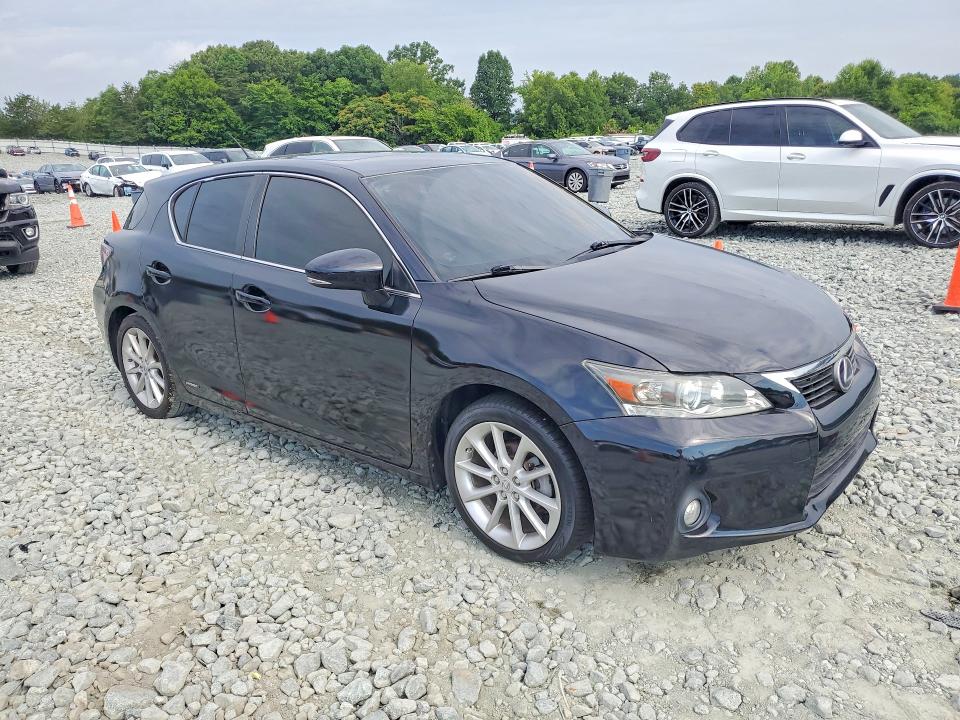 2013 Lexus Ct VIN JTHKD5BH4D2163837 COPART salvage auction — MINOR DENT/SCRATCHES, Nc - Dealer Only Clean Title (P), sold $4,200 on 2026-07-21 (photo 4)