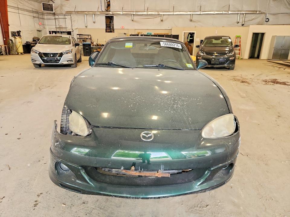 2004 Mazda Mx-5 VIN JM1NB353740404052 COPART salvage auction — FRONT END, Vt - Cert Of Title-Salvage Vehicle, sold $600 on 2026-07-27 (photo 5)