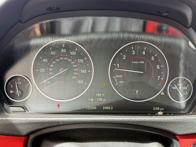 2015 BMW 4er VIN WBA3N9C5XFK246932 COPART salvage auction — MINOR DENT/SCRATCHES, Tx - Certificate Of Title (P), sold $4,700 on 2026-07-02 (photo 8)