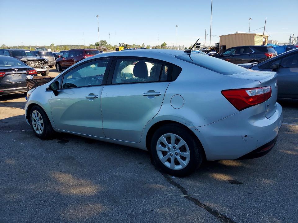 2014 Kia VIN KNADM4A3XE6418427 COPART salvage auction — SIDE, Salvage Title, sold $80 on 2026-07-10 (photo 2)