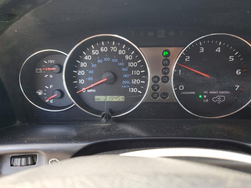 2007 Toyota Land cruiser VIN JTEHT05J472111639 COPART salvage auction — MINOR DENT/SCRATCHES, Mt - Certificate Of Title (P), sold $9,300 on 2026-07-28 (photo 9)