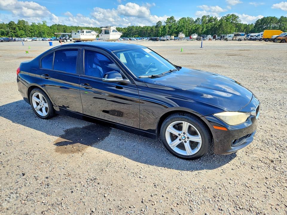 2015 BMW VIN WBA3C3G54FNT51512 COPART salvage auction — FRONT END, Fl - Dealer Only Clean Title, sold $625 on 2026-07-20 (photo 4)
