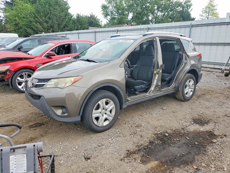 2015 Toyota Rav 4 VIN JTMBFREV9FD151923 COPART salvage auction — SIDE, Md - Cert Of Salvage > 75% Damage, sold $3,700 on 2026-07-13 (photo 1)