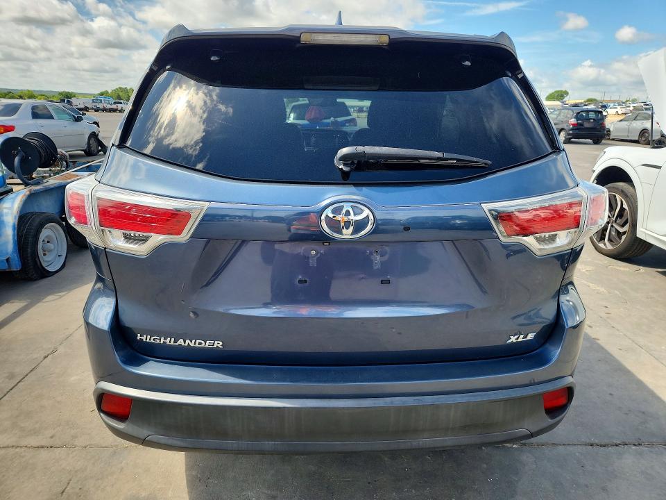 2014 Toyota Highlander VIN 5TDKKRFH3ES037715 COPART salvage auction — SIDE, Tx - Certificate Of Title, sold $9,000 on 2026-07-16 (photo 6)